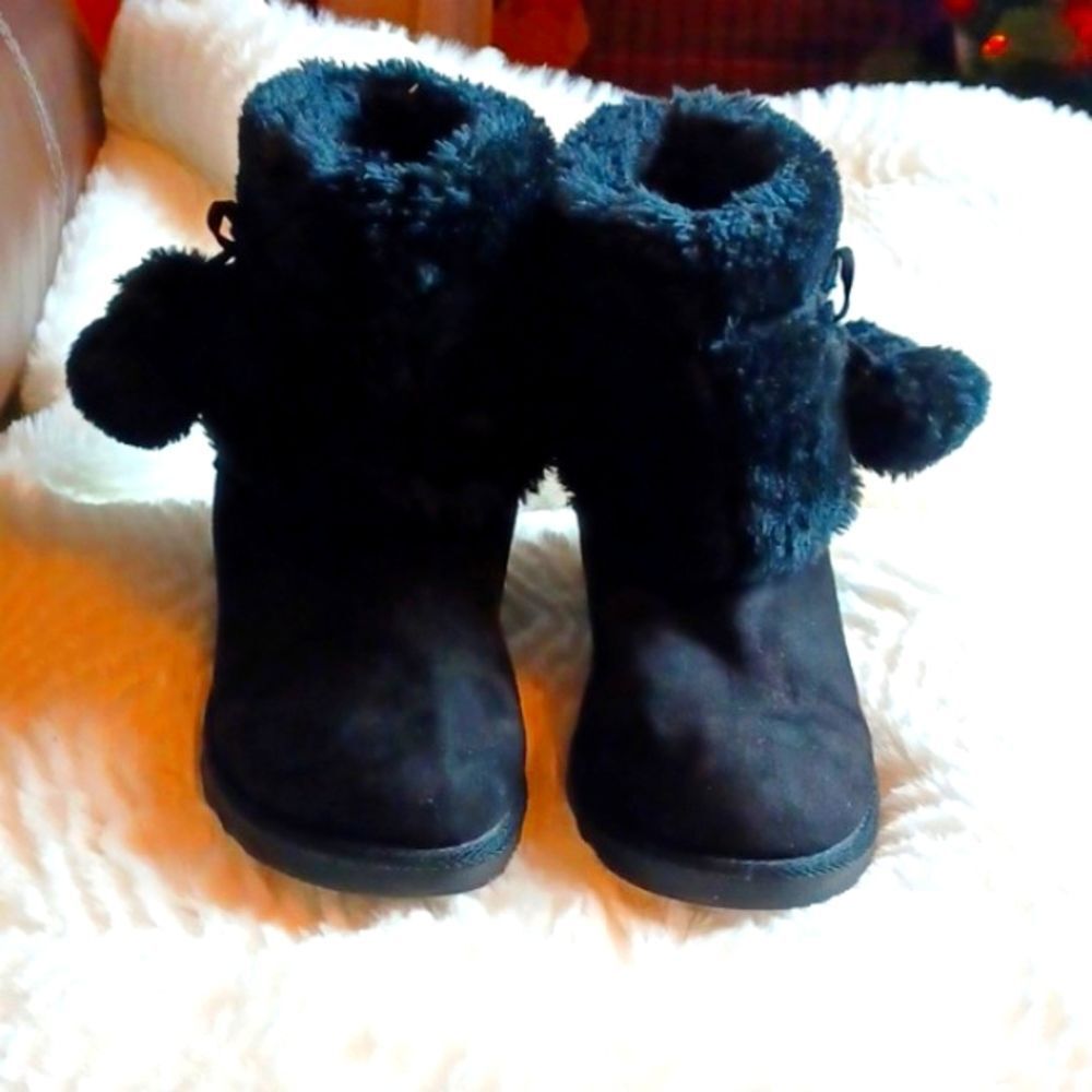 Makalu  Womans California Black Thigh High Fleece Lined Boots ‎  7. M